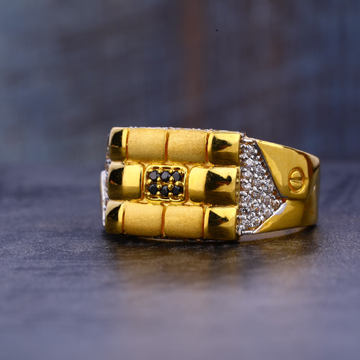 916 Gold Cz Hallmark Gent's  Ring MR660