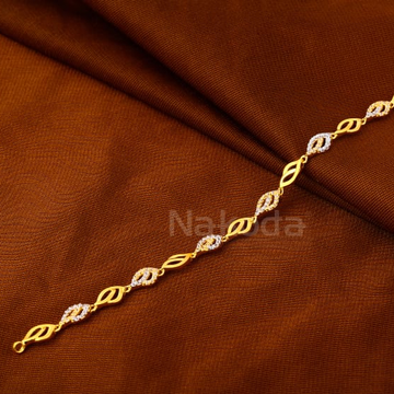 916 Gold Hallmark Designer Ladies Bracelet LB593