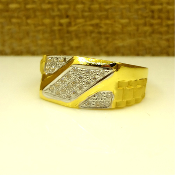 Unique design 22 kt gold gents ring