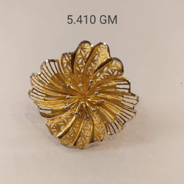 fancy ring by Aaj Gold Palace