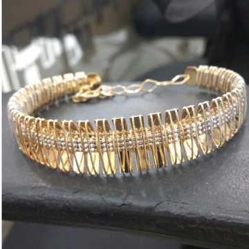 Layxes Kada by 