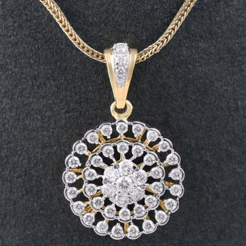 18KT Gold Daily Wear Diamond Pendant Set by 