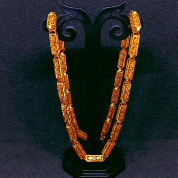 Gold Chain Box Type by Ghunghru Jewellers