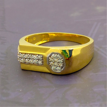 Designer diamond 22 kt gold gold ring