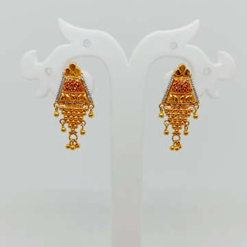 916 gold Kalkati rava design earring by Ghunghru Jewellers