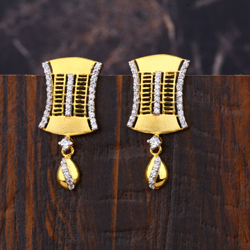 Ladies 22K  Gold Classic Earrings -LFE173