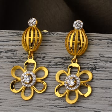 916 Gold Hallmark Ladies Stylish Jummar Earrings L...