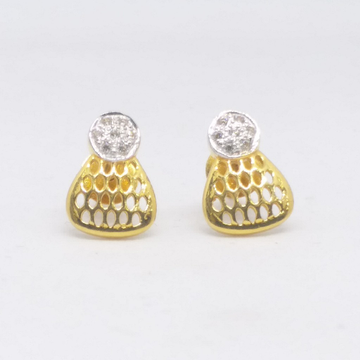 22 KT 916 Plain Gold Earring by Zaverat