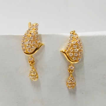 Gold Fancy Women Earring by 