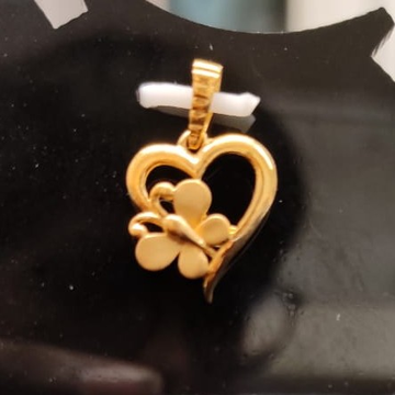 22 kt gold pendant by Aaj Gold Palace