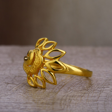 22KT Gold Women's Exclusive  Plain Ring LPR422