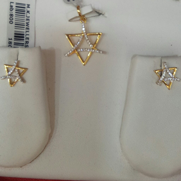 18kt Gold Pendant Set by 