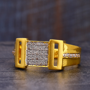 916 Gold Designer Hallmark CZ Men's  Ring MR730