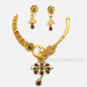 22kt Gold Fancy Necklace Set