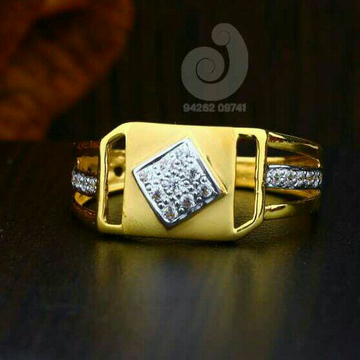 916 Cz Gold Ring