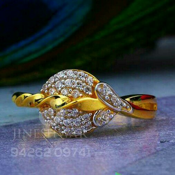 Attractive Cz Fancy Ladies Ring LRG -0044