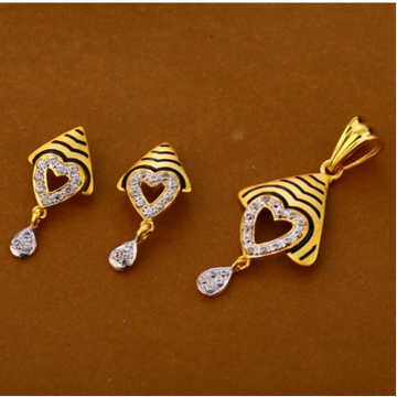 22 carat gold ladies pendants RH-PS734