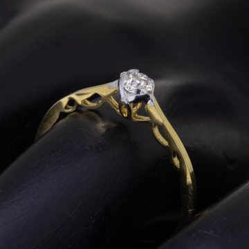 Portofino Three-Row Ring with Mixed Shape Diamonds in 18K Yellow Gold -  Kwiat