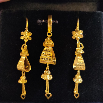 3d Pendant Set by Gold & Silver Palace