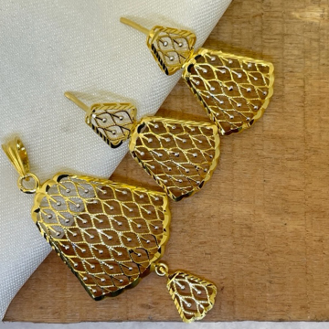22k Gold Plain Glorious Turkish Pendant Set by 