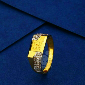 Om Design Cz Gold Ring