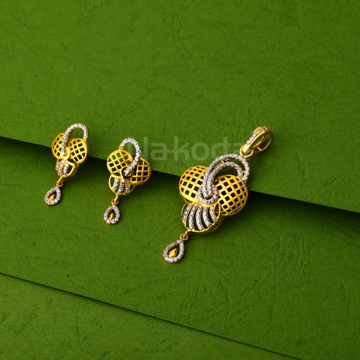 916 Gold Hallmark Delicate Ladies Pendant Set FPS4...