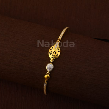 750 Gold Hallmark Fancy Ladies Kada Bracelet LKB19...