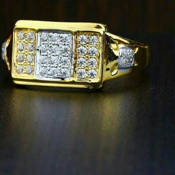 Cz Fancy Gold Gents Ring