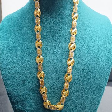 916 Gold Fancy Chain by Suvidhi Ornaments