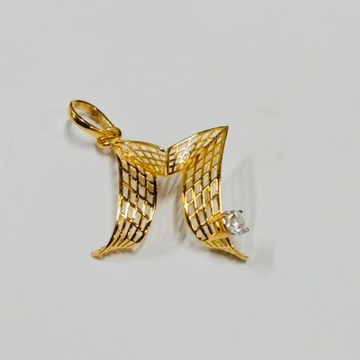 Gold Classy Pendant by 