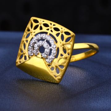22KT Gold Delicate Hallmark Ladies Ring LR527