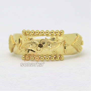 22kt 916 Yellow Gold Ladies Ring Indian Classic De... by 