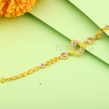 916 Gold Ladies Stylish Bracelet LB574