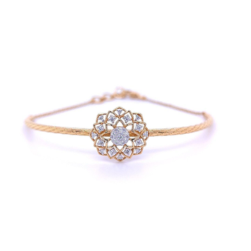 Glorious flower diamond bracelet