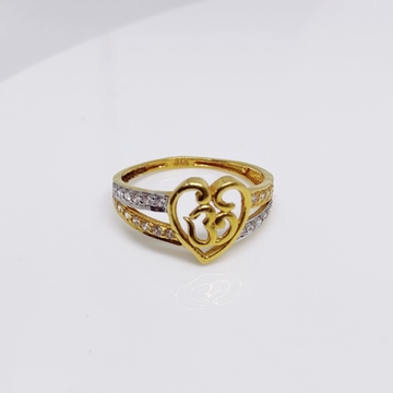 916 Gold Om Heart Shape Diamond Ladies Ring by 