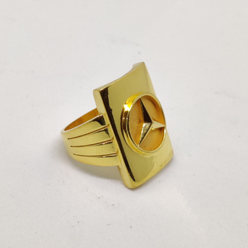 916 Gold Fancy Gent's Mercedes logon Ring