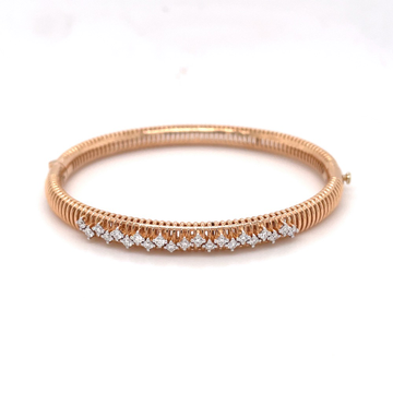 Gleaming diamond bracelet