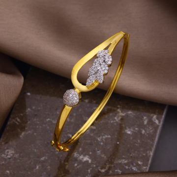 22K Gold American Diamond Fancy Bracelet by 