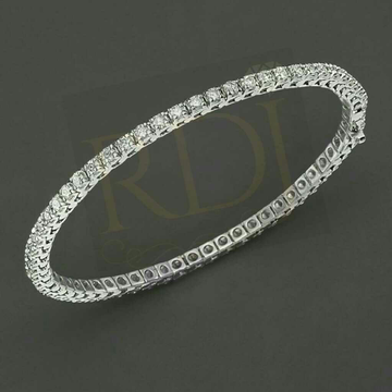 18KT Stylish Round Diamond Bangle by 