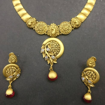 916 Gold peacock design Necklace Set by Kundan