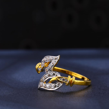 916 Gold Hallmark Gorgeous Ladies Ring LR969