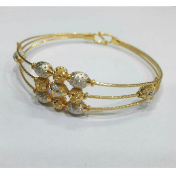 22K / 916 Gold Indian Ladies 3 Line Bracelet by D.M. Jewellers