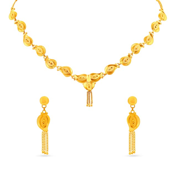 22k Gold Regal Design Necklace Set