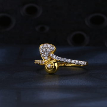 916 Gold CZ Hallmark Classic Ladies Ring LR1463
