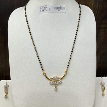 916 GOLD DIAMOND MANGALSUTRA WITH EARRING by 