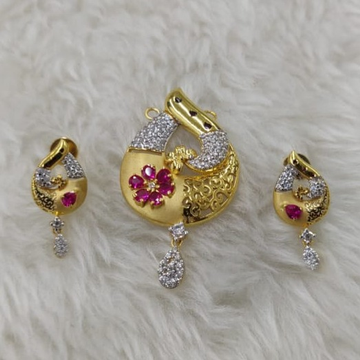 916 gold colorfull pendant set by 