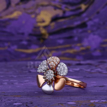 gold flower ring by 