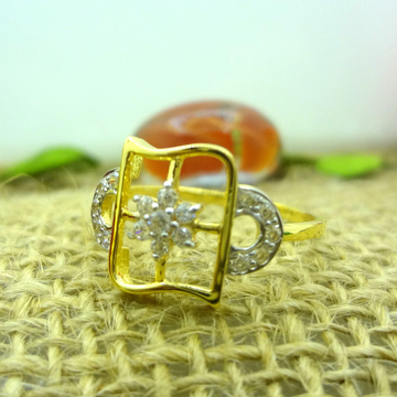 916 gold cz diamond square shape stylish ladies ri...