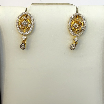 earrings hallmark 916 by Shree Godavari Gold Palace