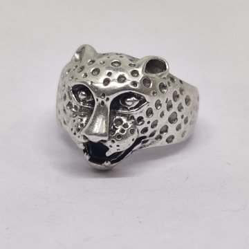 925 sterling silver leopard design men ring by Veer Jewels